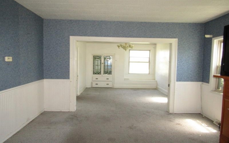 221 4th St, West Newton, 15089, 4 Bedrooms Bedrooms, 9 Rooms Rooms,1 BathroomBathrooms,Residential,For Sale,4th St,1757204