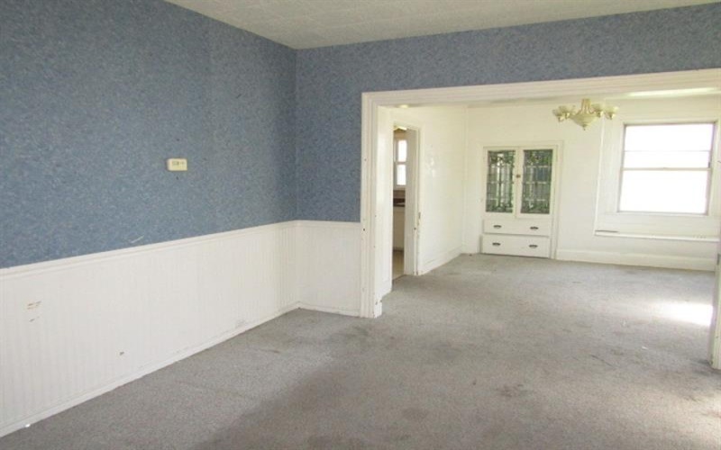 221 4th St, West Newton, 15089, 4 Bedrooms Bedrooms, 9 Rooms Rooms,1 BathroomBathrooms,Residential,For Sale,4th St,1757204