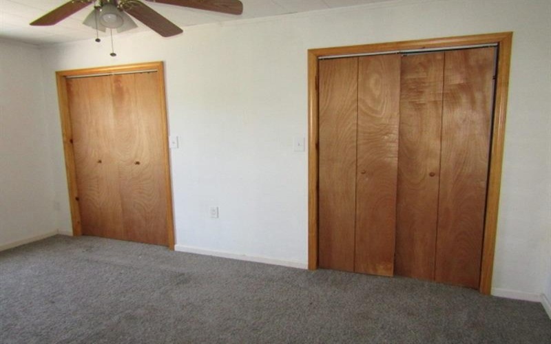 221 4th St, West Newton, 15089, 4 Bedrooms Bedrooms, 9 Rooms Rooms,1 BathroomBathrooms,Residential,For Sale,4th St,1757204