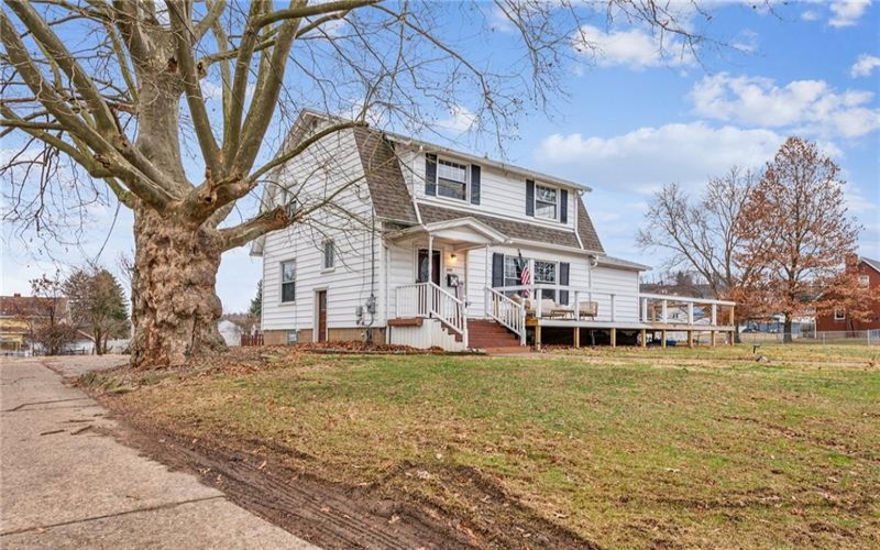 200 LIBERTY AVE, BELLE VERNON, 15012, 3 Bedrooms Bedrooms, 8 Rooms Rooms,2 BathroomsBathrooms,Residential,For Sale,LIBERTY AVE,1757205