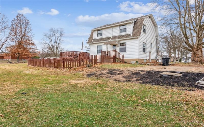 200 LIBERTY AVE, BELLE VERNON, 15012, 3 Bedrooms Bedrooms, 8 Rooms Rooms,2 BathroomsBathrooms,Residential,For Sale,LIBERTY AVE,1757205