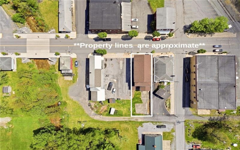 112 Sunshine Ave, Central City, 15926, 5 Bedrooms Bedrooms, ,1.2 BathroomsBathrooms,Residential,For Sale,Sunshine Ave,1757212