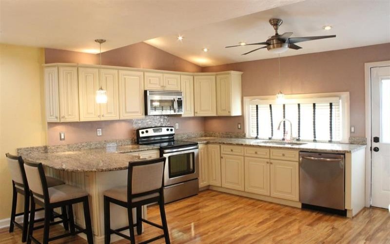 338 1/2 1st Street, Jeannette, 15644, 2 Bedrooms Bedrooms, ,1 BathroomBathrooms,Residential,For Sale,1st Street,1757216