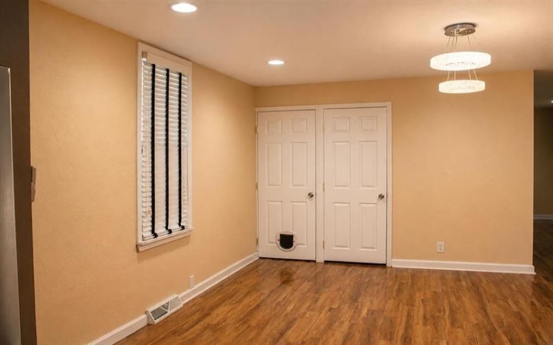 338 1/2 1st Street, Jeannette, 15644, 2 Bedrooms Bedrooms, ,1 BathroomBathrooms,Residential,For Sale,1st Street,1757216