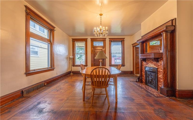 114 Union St, Uniontown, 15401, 3 Bedrooms Bedrooms, ,1 BathroomBathrooms,Residential,For Sale,Union St,1757247