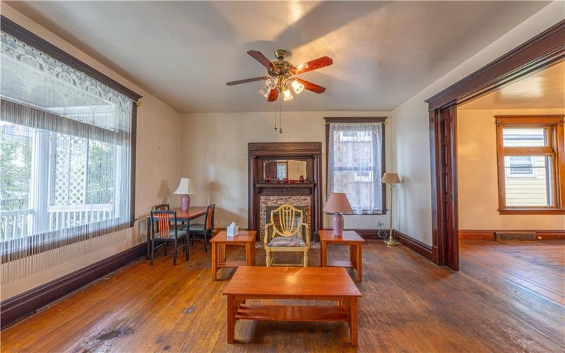 114 Union St, Uniontown, 15401, 3 Bedrooms Bedrooms, ,1 BathroomBathrooms,Residential,For Sale,Union St,1757247