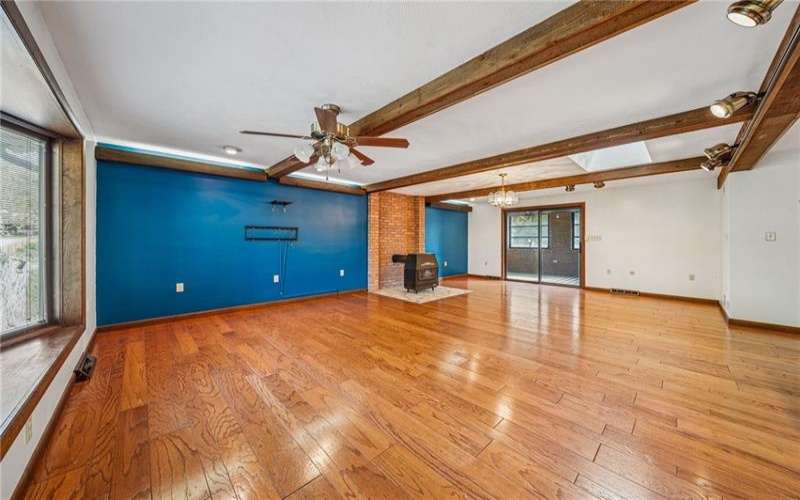 12219 Roth Drive, Irwin, 15642, 5 Bedrooms Bedrooms, ,3.1 BathroomsBathrooms,Residential,For Sale,Roth Drive,1736646
