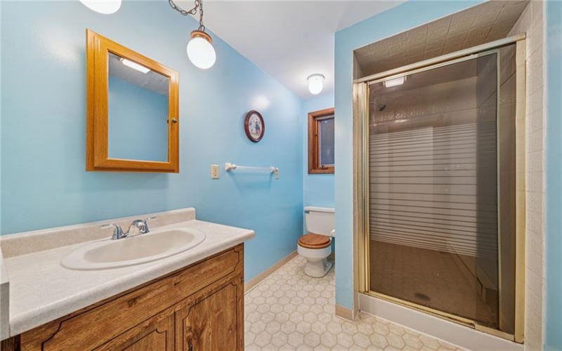 12219 Roth Drive, Irwin, 15642, 5 Bedrooms Bedrooms, ,3.1 BathroomsBathrooms,Residential,For Sale,Roth Drive,1736646