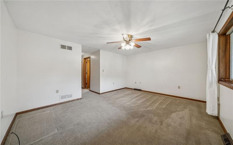 12219 Roth Drive, Irwin, 15642, 5 Bedrooms Bedrooms, ,3.1 BathroomsBathrooms,Residential,For Sale,Roth Drive,1736646