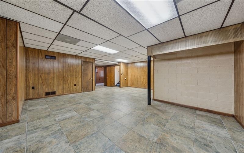 12219 Roth Drive, Irwin, 15642, 5 Bedrooms Bedrooms, ,3.1 BathroomsBathrooms,Residential,For Sale,Roth Drive,1736646