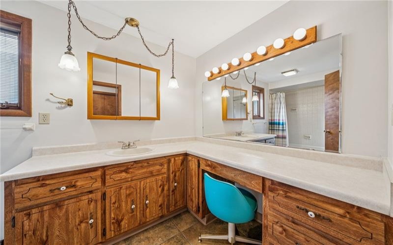 12219 Roth Drive, Irwin, 15642, 5 Bedrooms Bedrooms, ,3.1 BathroomsBathrooms,Residential,For Sale,Roth Drive,1736646