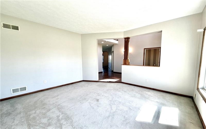 1019 Kimberly Dr, Uniontown, 15401, 4 Bedrooms Bedrooms, ,2.2 BathroomsBathrooms,Residential,For Sale,Kimberly Dr,1757161