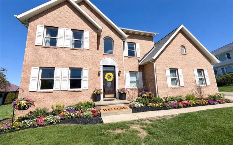 1019 Kimberly Dr, Uniontown, 15401, 4 Bedrooms Bedrooms, ,2.2 BathroomsBathrooms,Residential,For Sale,Kimberly Dr,1757161