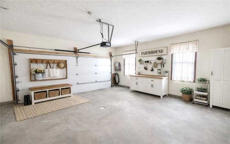 1019 Kimberly Dr, Uniontown, 15401, 4 Bedrooms Bedrooms, ,2.2 BathroomsBathrooms,Residential,For Sale,Kimberly Dr,1757161