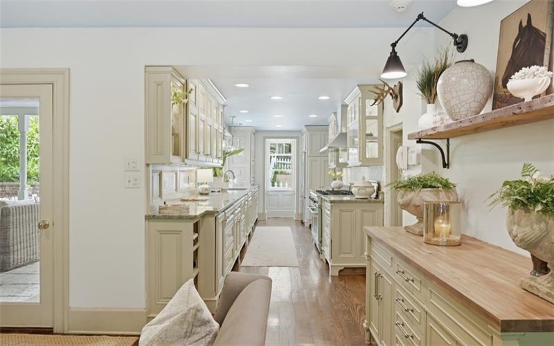 400 Cove, Washington, 15301, 4 Bedrooms Bedrooms, 9 Rooms Rooms,3 BathroomsBathrooms,Residential,For Sale,Cove,1757242