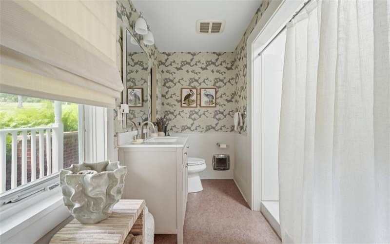 400 Cove, Washington, 15301, 4 Bedrooms Bedrooms, 9 Rooms Rooms,3 BathroomsBathrooms,Residential,For Sale,Cove,1757242