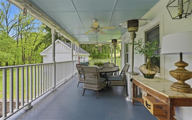 400 Cove, Washington, 15301, 4 Bedrooms Bedrooms, 9 Rooms Rooms,3 BathroomsBathrooms,Residential,For Sale,Cove,1757242