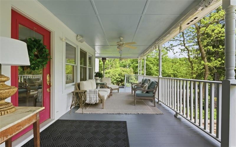 400 Cove, Washington, 15301, 4 Bedrooms Bedrooms, 9 Rooms Rooms,3 BathroomsBathrooms,Residential,For Sale,Cove,1757242