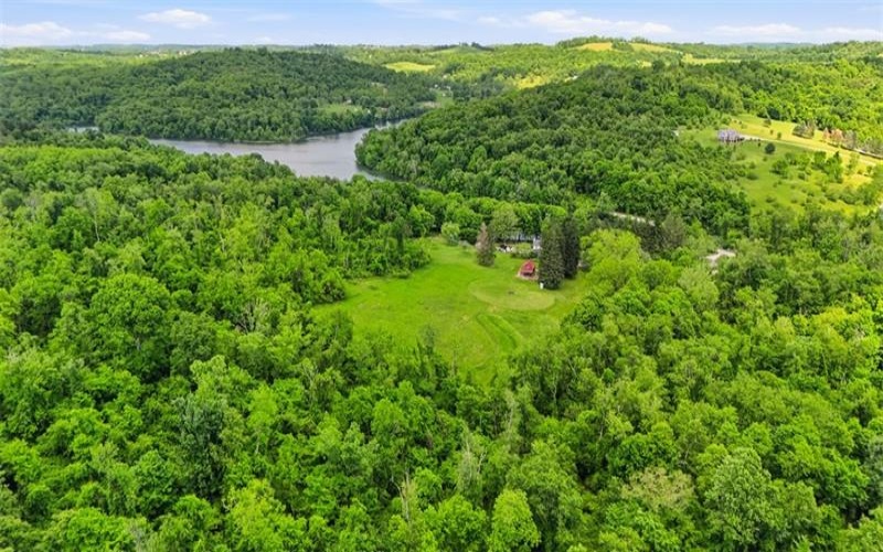 400 Cove, Washington, 15301, 4 Bedrooms Bedrooms, 9 Rooms Rooms,3 BathroomsBathrooms,Residential,For Sale,Cove,1757242