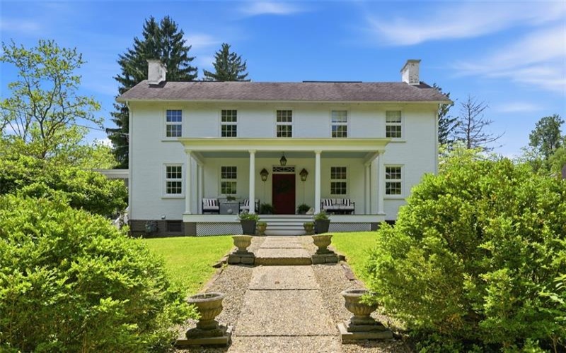 400 Cove, Washington, 15301, 4 Bedrooms Bedrooms, 9 Rooms Rooms,3 BathroomsBathrooms,Residential,For Sale,Cove,1757242