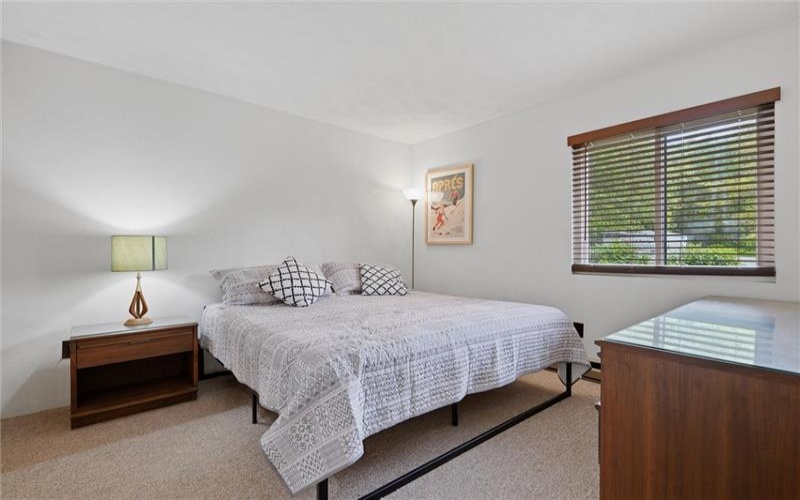 580 Maple Ct, Somerset, 15501, 2 Bedrooms Bedrooms, 6 Rooms Rooms,1 BathroomBathrooms,Residential,For Sale,Maple Ct,1757280
