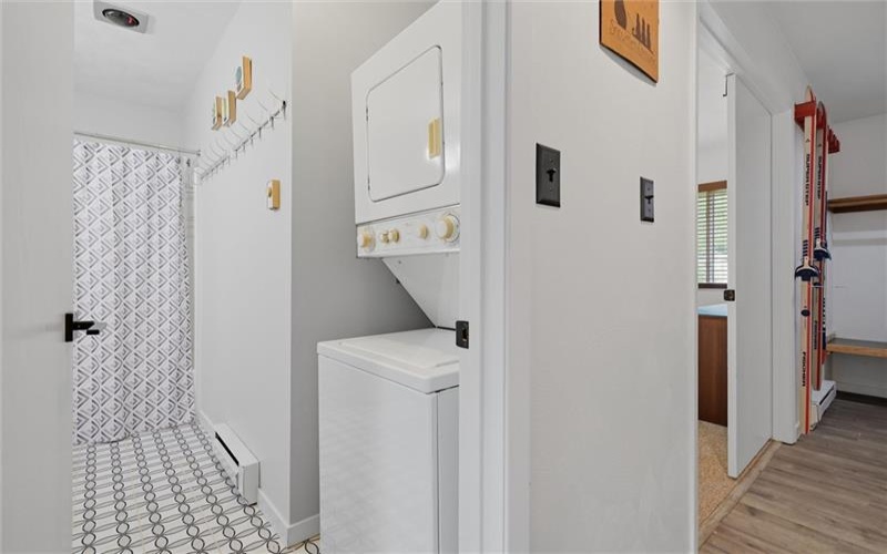 580 Maple Ct, Somerset, 15501, 2 Bedrooms Bedrooms, 6 Rooms Rooms,1 BathroomBathrooms,Residential,For Sale,Maple Ct,1757280