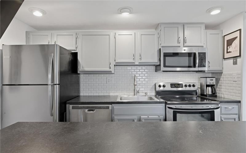 580 Maple Ct, Somerset, 15501, 2 Bedrooms Bedrooms, 6 Rooms Rooms,1 BathroomBathrooms,Residential,For Sale,Maple Ct,1757280