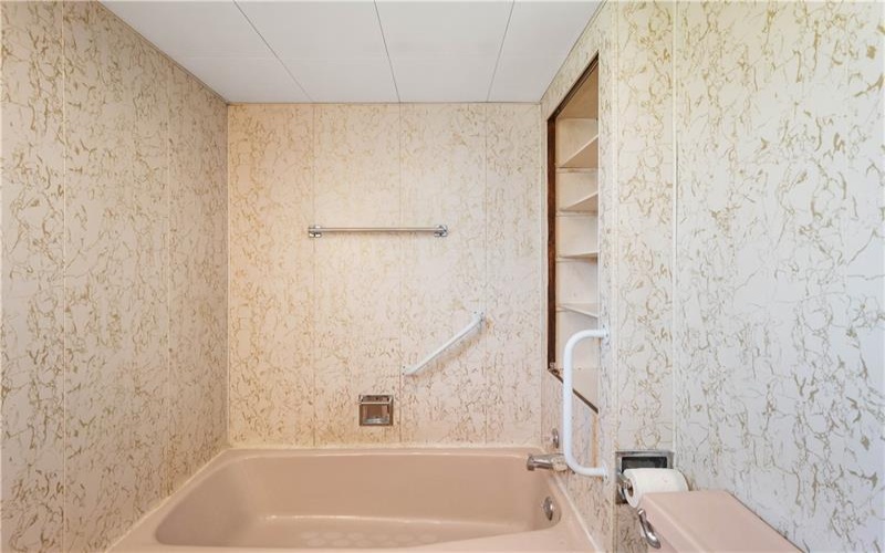 21-23 Lincoln Street, Cokeburg, 15324, 4 Bedrooms Bedrooms, 11 Rooms Rooms,2 BathroomsBathrooms,Residential,For Sale,Lincoln Street,1750182