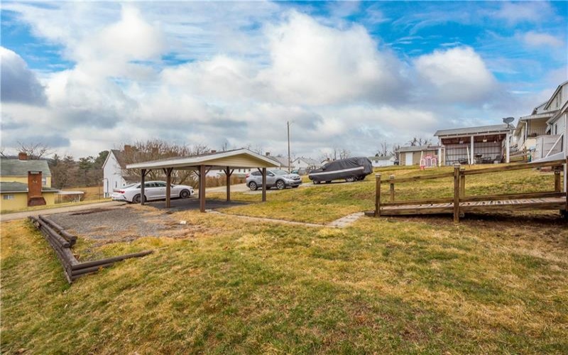 21-23 Lincoln Street, Cokeburg, 15324, 4 Bedrooms Bedrooms, 11 Rooms Rooms,2 BathroomsBathrooms,Residential,For Sale,Lincoln Street,1750182