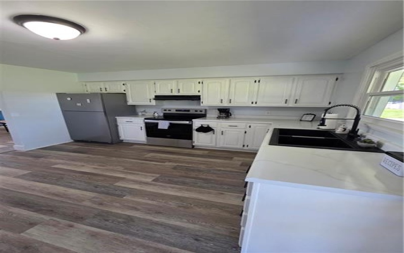 84 Crossridge Rd, Charleroi, 15022, 3 Bedrooms Bedrooms, ,1 BathroomBathrooms,Residential,For Sale,Crossridge Rd,1757248