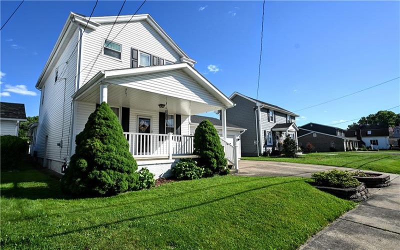 388 Bow St, Stockdale, 15483, 4 Bedrooms Bedrooms, 7 Rooms Rooms,3 BathroomsBathrooms,Residential,For Sale,Bow St,1757271