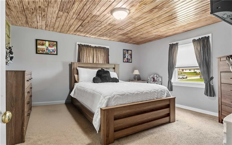 210 Hopwood Fairchance Rd, Uniontown, 15401, 2 Bedrooms Bedrooms, ,1 BathroomBathrooms,Residential,For Sale,Hopwood Fairchance Rd,1757294