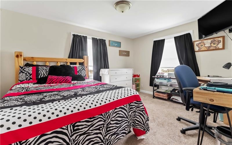 210 Hopwood Fairchance Rd, Uniontown, 15401, 2 Bedrooms Bedrooms, ,1 BathroomBathrooms,Residential,For Sale,Hopwood Fairchance Rd,1757294