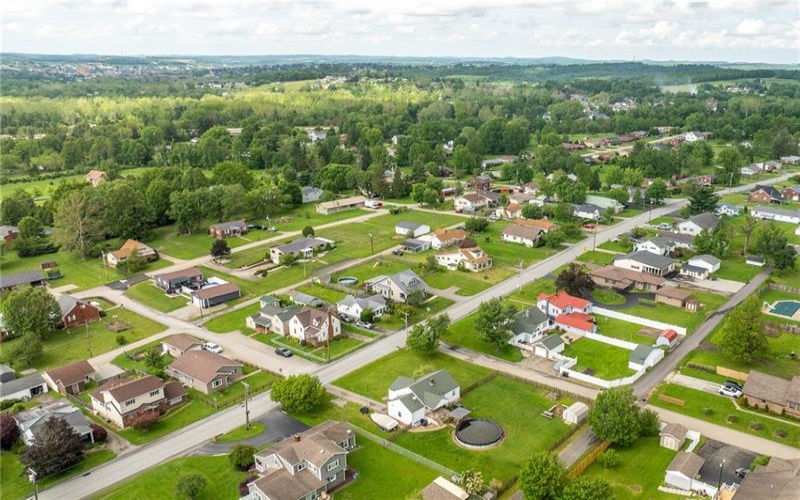 210 Hopwood Fairchance Rd, Uniontown, 15401, 2 Bedrooms Bedrooms, ,1 BathroomBathrooms,Residential,For Sale,Hopwood Fairchance Rd,1757294