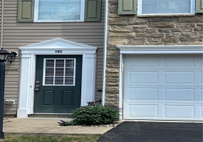 102 Alderwood Dr, Greensburg, 15601, 3 Bedrooms Bedrooms, ,2.1 BathroomsBathrooms,Lease,For Rent,Alderwood Dr,1714129