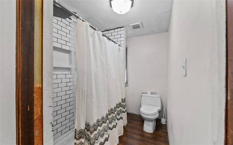 722 Connellsville Ave, Connellsville, 15425, 4 Bedrooms Bedrooms, ,2.1 BathroomsBathrooms,Residential,For Sale,Connellsville Ave,1732936