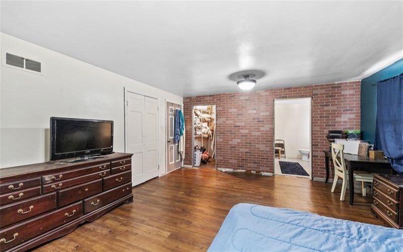 722 Connellsville Ave, Connellsville, 15425, 4 Bedrooms Bedrooms, ,2.1 BathroomsBathrooms,Residential,For Sale,Connellsville Ave,1732936