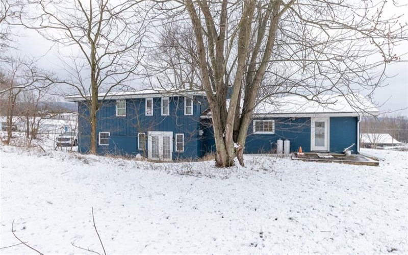 722 Connellsville Ave, Connellsville, 15425, 4 Bedrooms Bedrooms, ,2.1 BathroomsBathrooms,Residential,For Sale,Connellsville Ave,1732936