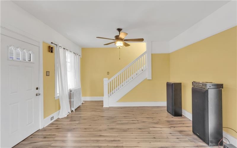 563 Coleman Ave, Johnstown, 15902, 3 Bedrooms Bedrooms, ,1 BathroomBathrooms,Residential,For Sale,Coleman Ave,1751631