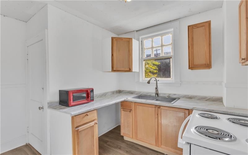 563 Coleman Ave, Johnstown, 15902, 3 Bedrooms Bedrooms, ,1 BathroomBathrooms,Residential,For Sale,Coleman Ave,1751631