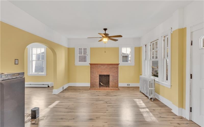 563 Coleman Ave, Johnstown, 15902, 3 Bedrooms Bedrooms, ,1 BathroomBathrooms,Residential,For Sale,Coleman Ave,1751631