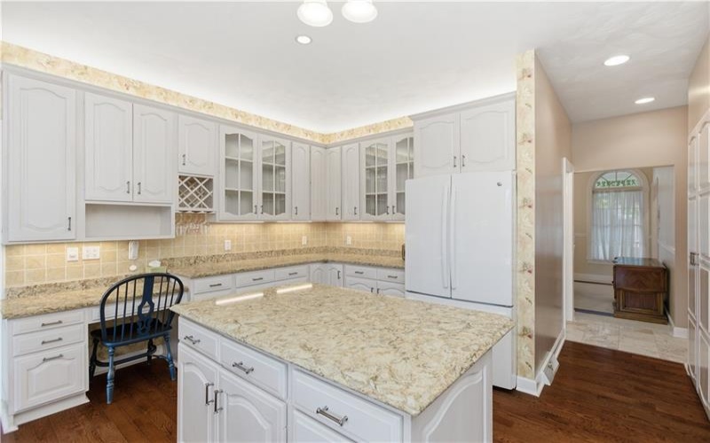 69 Orchard St, Charleroi, 15022, 4 Bedrooms Bedrooms, 14 Rooms Rooms,4.1 BathroomsBathrooms,Residential,For Sale,Orchard St,1756992