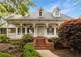 69 Orchard St, Charleroi, 15022, 4 Bedrooms Bedrooms, 14 Rooms Rooms,4.1 BathroomsBathrooms,Residential,For Sale,Orchard St,1756992