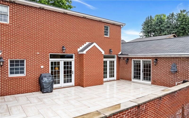69 Orchard St, Charleroi, 15022, 4 Bedrooms Bedrooms, 14 Rooms Rooms,4.1 BathroomsBathrooms,Residential,For Sale,Orchard St,1756992