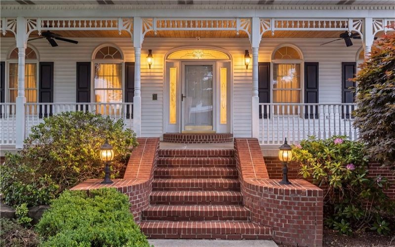 69 Orchard St, Charleroi, 15022, 4 Bedrooms Bedrooms, 14 Rooms Rooms,4.1 BathroomsBathrooms,Residential,For Sale,Orchard St,1756992