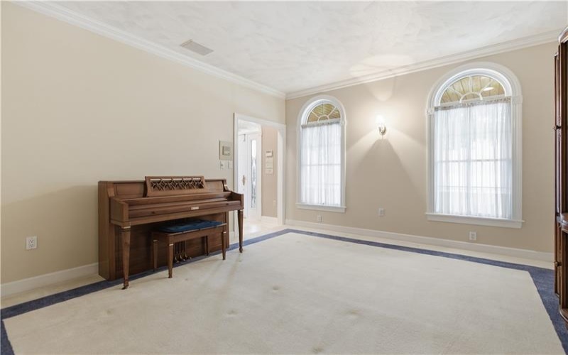 69 Orchard St, Charleroi, 15022, 4 Bedrooms Bedrooms, 14 Rooms Rooms,4.1 BathroomsBathrooms,Residential,For Sale,Orchard St,1756992