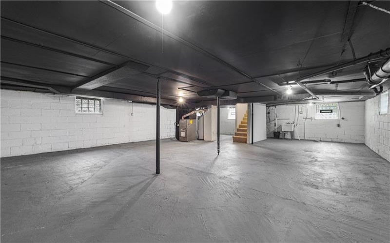 825 Donnan Ave, Washington, 15301, 2 Bedrooms Bedrooms, ,1 BathroomBathrooms,Residential,For Sale,Donnan Ave,1757173