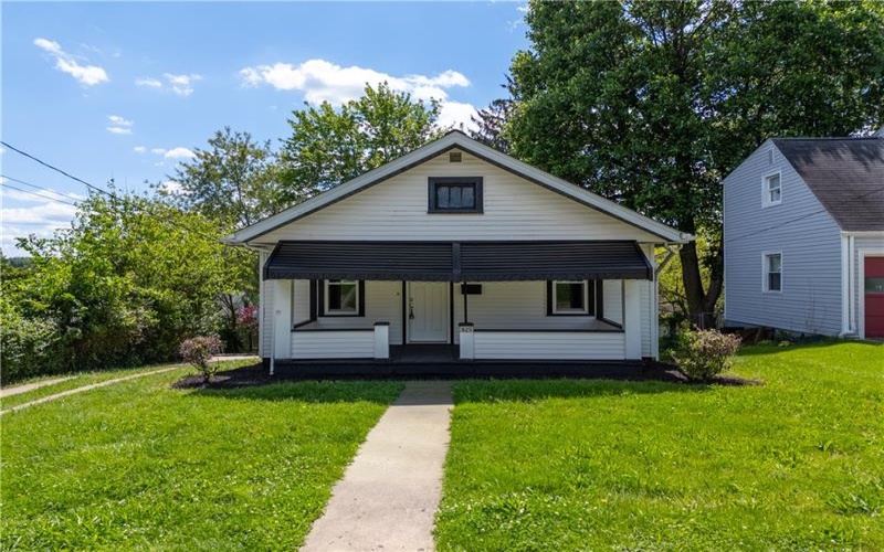 825 Donnan Ave, Washington, 15301, 2 Bedrooms Bedrooms, ,1 BathroomBathrooms,Residential,For Sale,Donnan Ave,1757173
