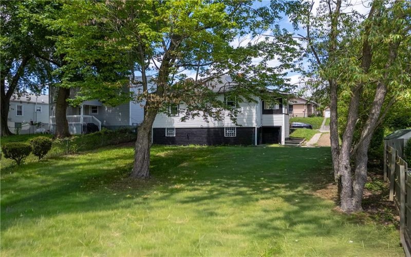 825 Donnan Ave, Washington, 15301, 2 Bedrooms Bedrooms, ,1 BathroomBathrooms,Residential,For Sale,Donnan Ave,1757173
