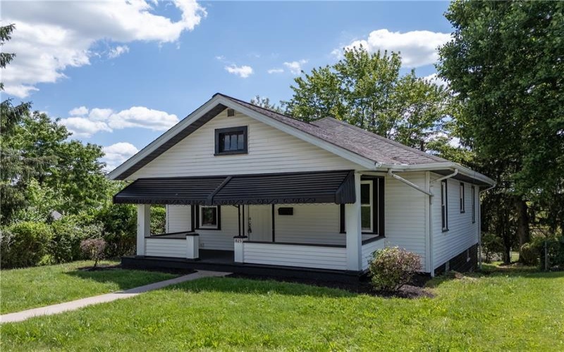 825 Donnan Ave, Washington, 15301, 2 Bedrooms Bedrooms, ,1 BathroomBathrooms,Residential,For Sale,Donnan Ave,1757173